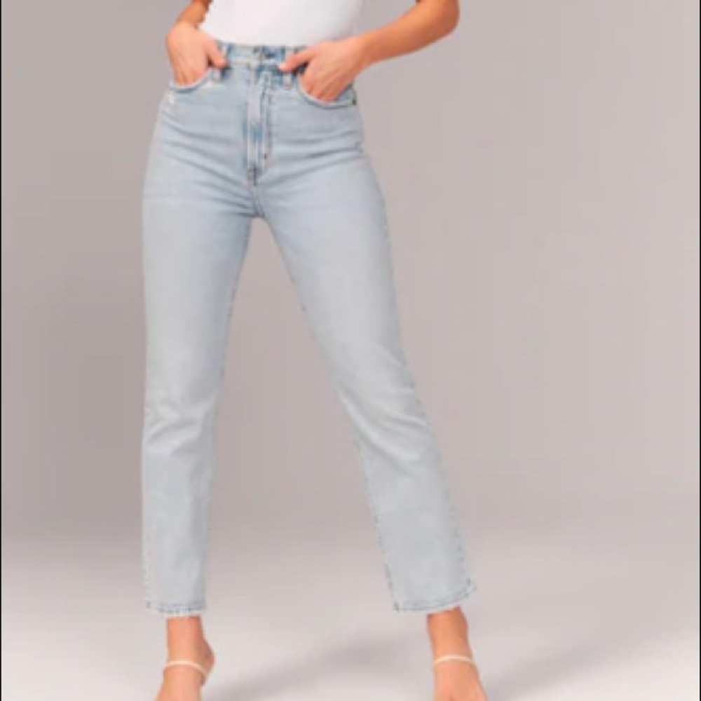 Wash Blue Abercrombie Ultra High Rise Ankle Straight Jean